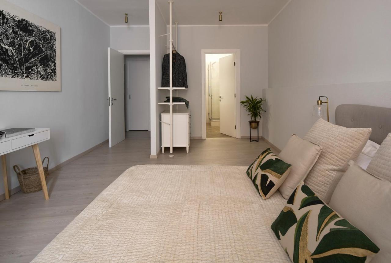3 Master Bedrooms With Balcony On The River With Views Флоренция Экстерьер фото